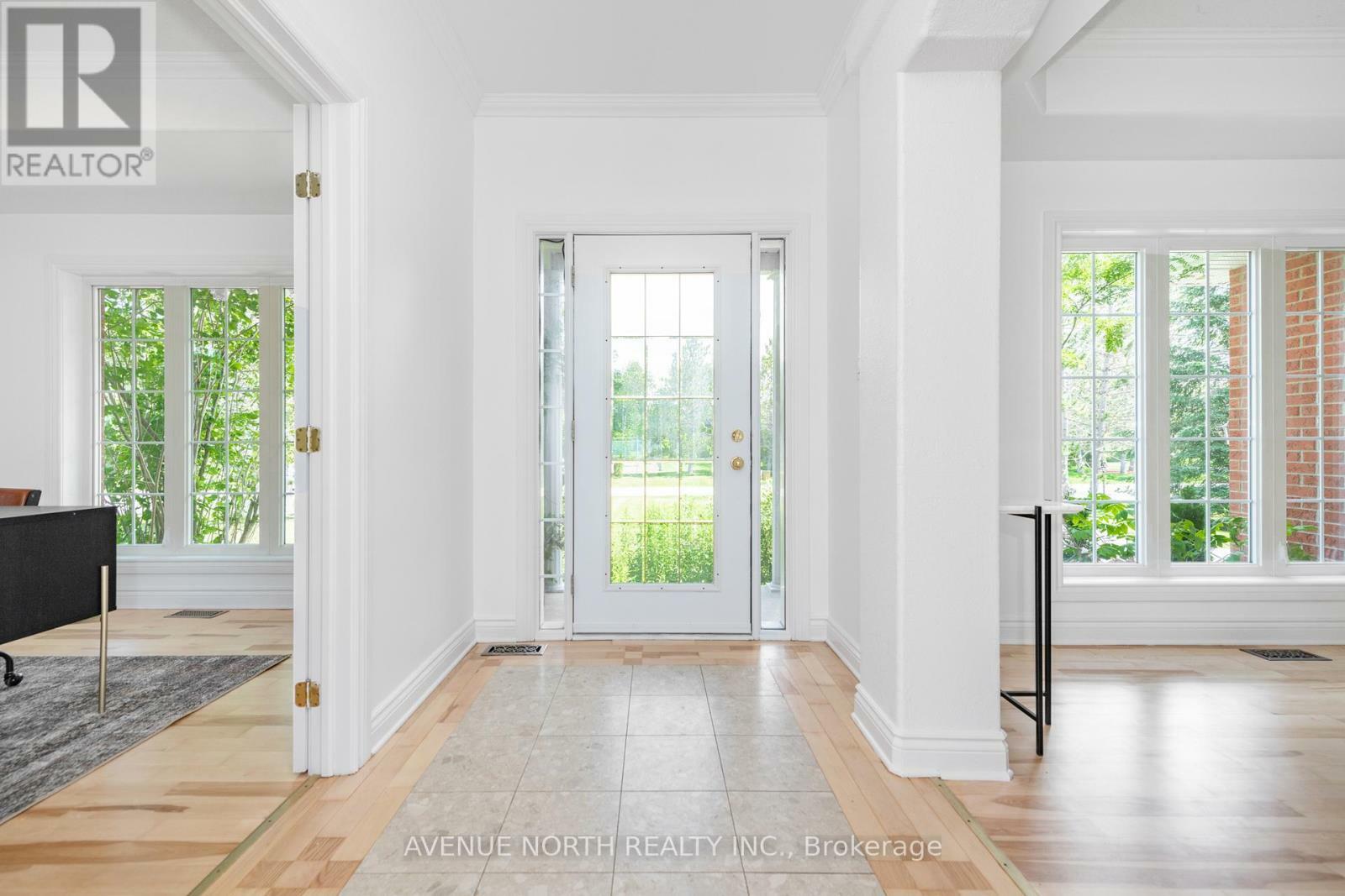 Property Photo: 6804 Lakes Park Drive ON K4P 1M6