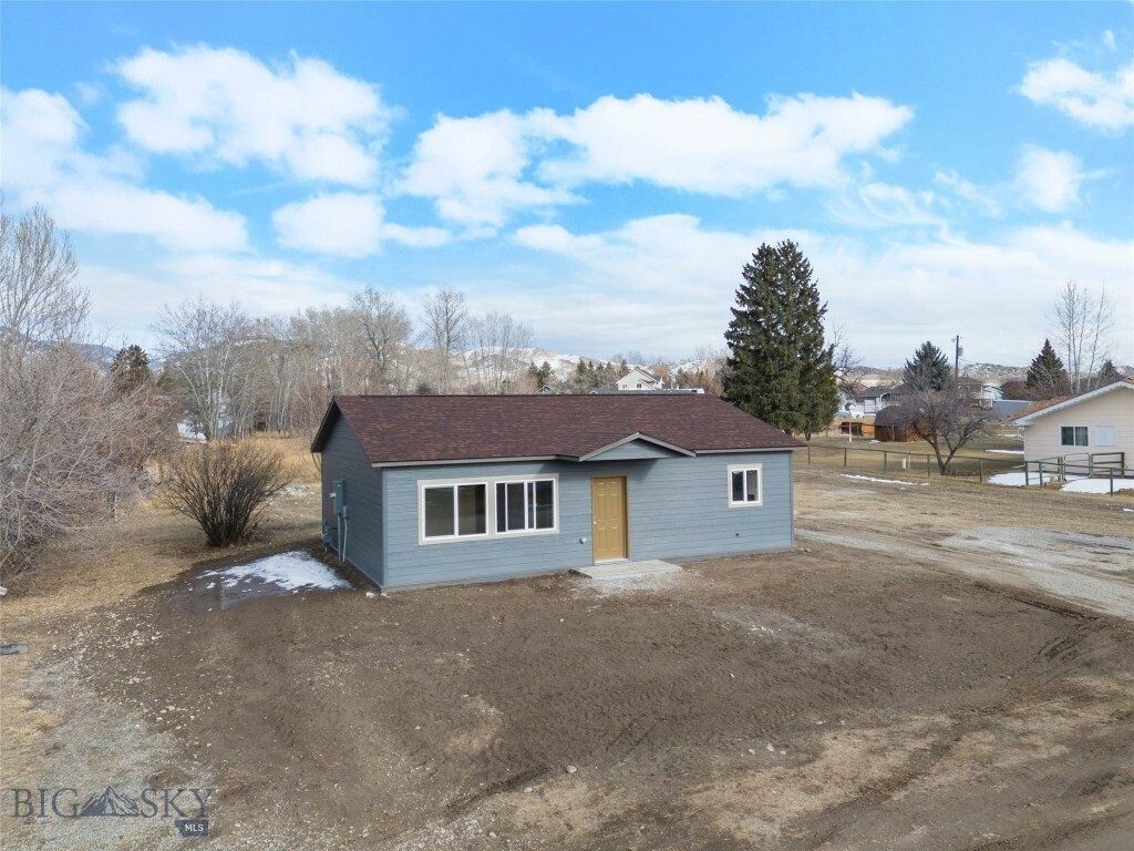 Property Photo: 113 Washington Street MT 59749
