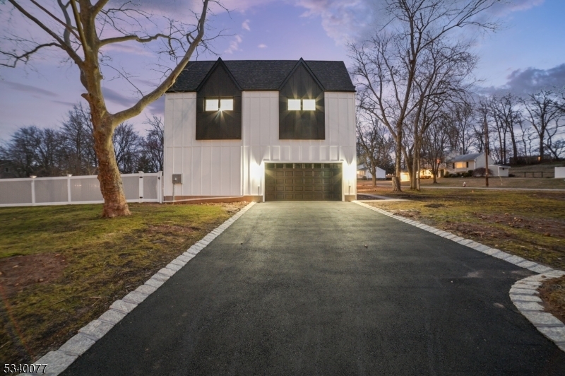 Property Photo:  20 Pinchbrook Dr  NJ 07932 