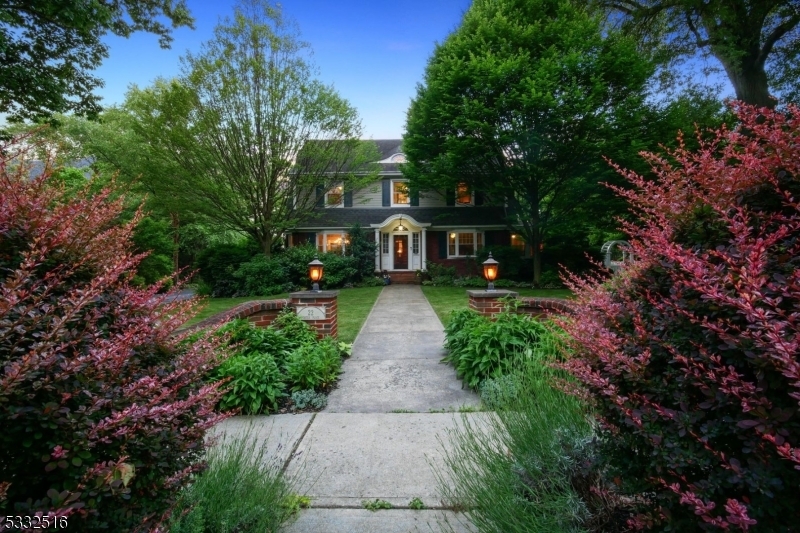 Property Photo:  22 Porter Pl  NJ 07042 