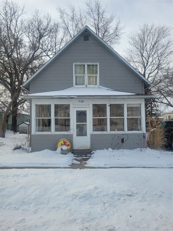 510 6th Avenue E  Oskaloosa IA 52577 photo