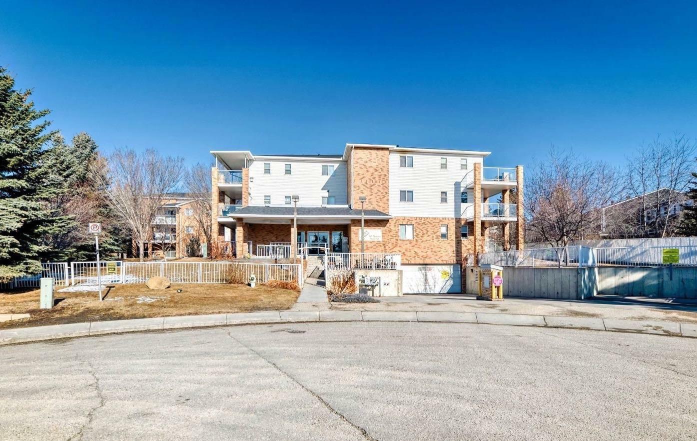 Property Photo: 165 Manora Place NE 143 AB T2A 7X5