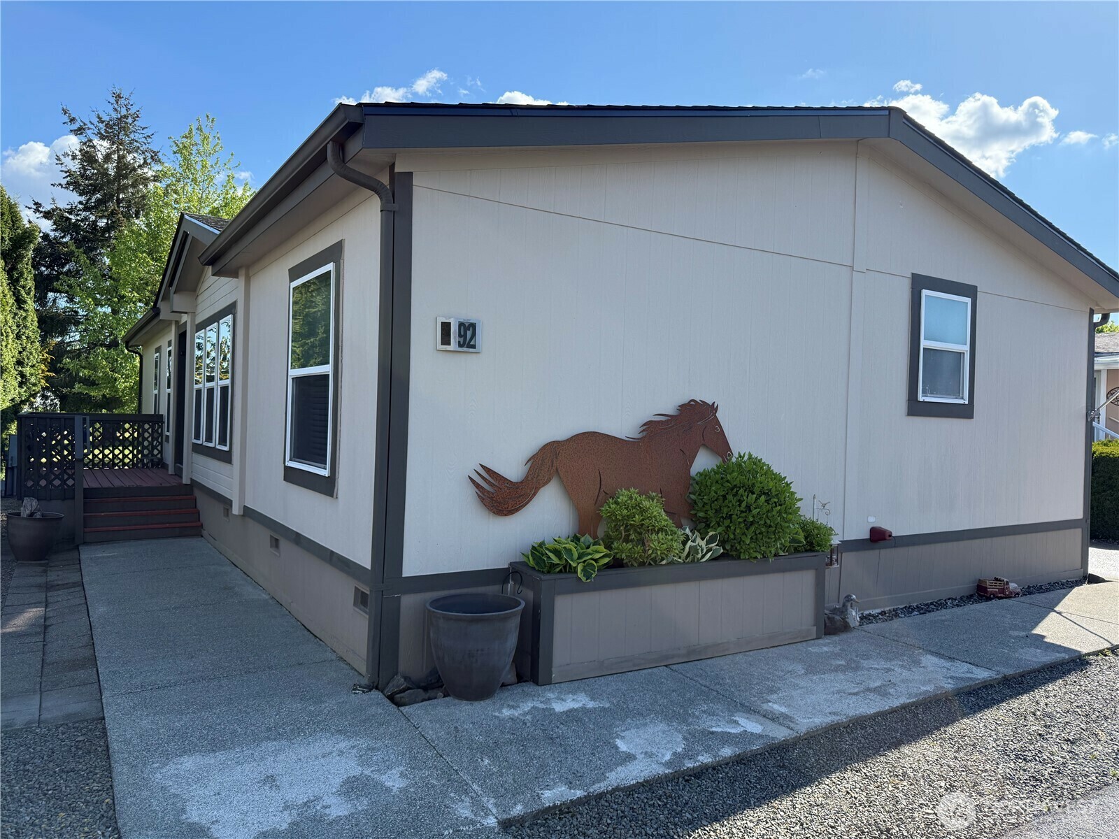 Property Photo: 14727 43rd Avenue NE 92 WA 98271