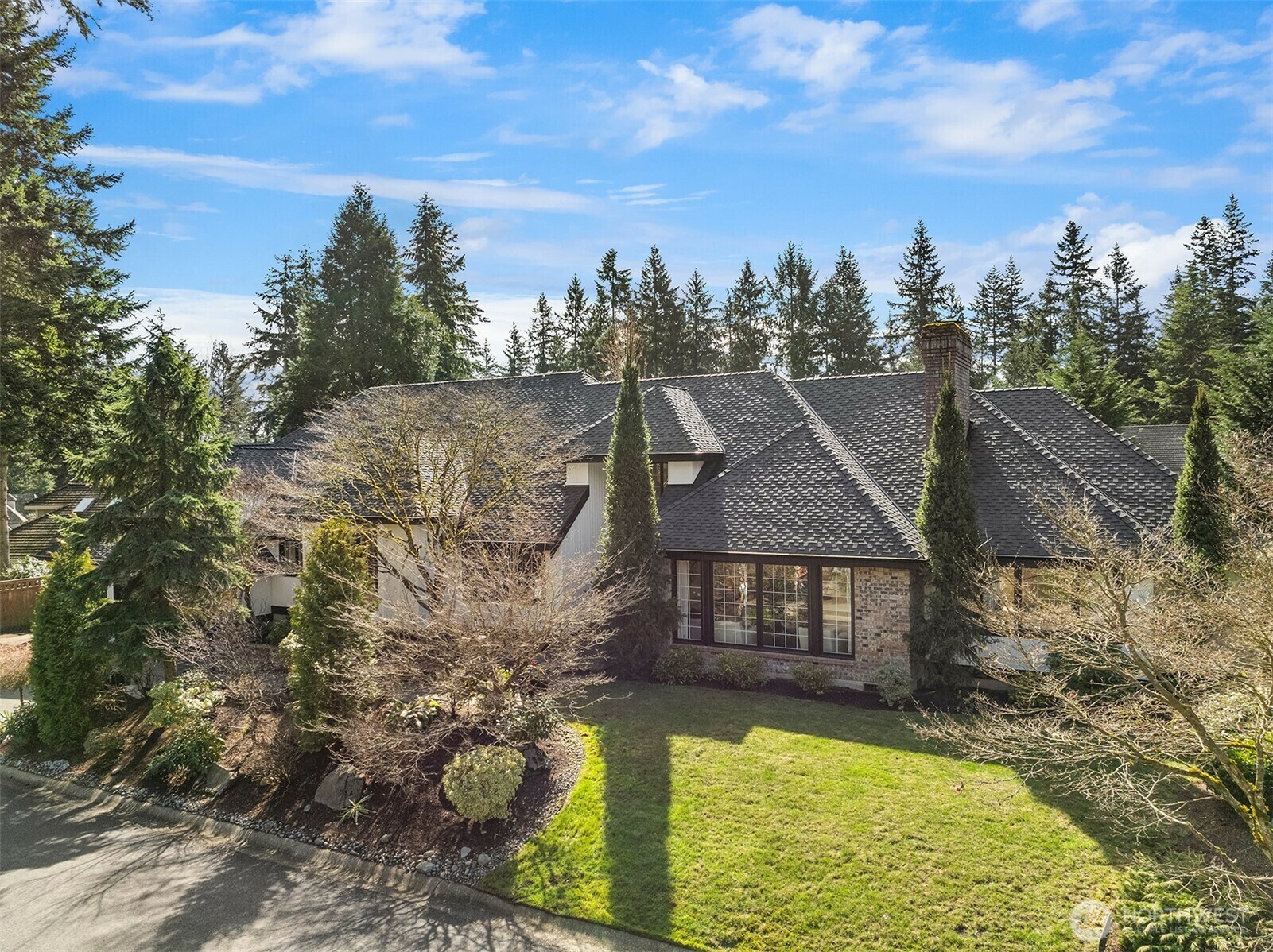 Property Photo: 3370 126th Avenue NE WA 98005