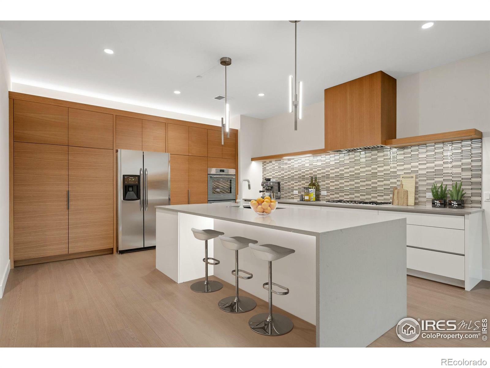 Property Photo: 205 E 6th Street 300 CO 80537
