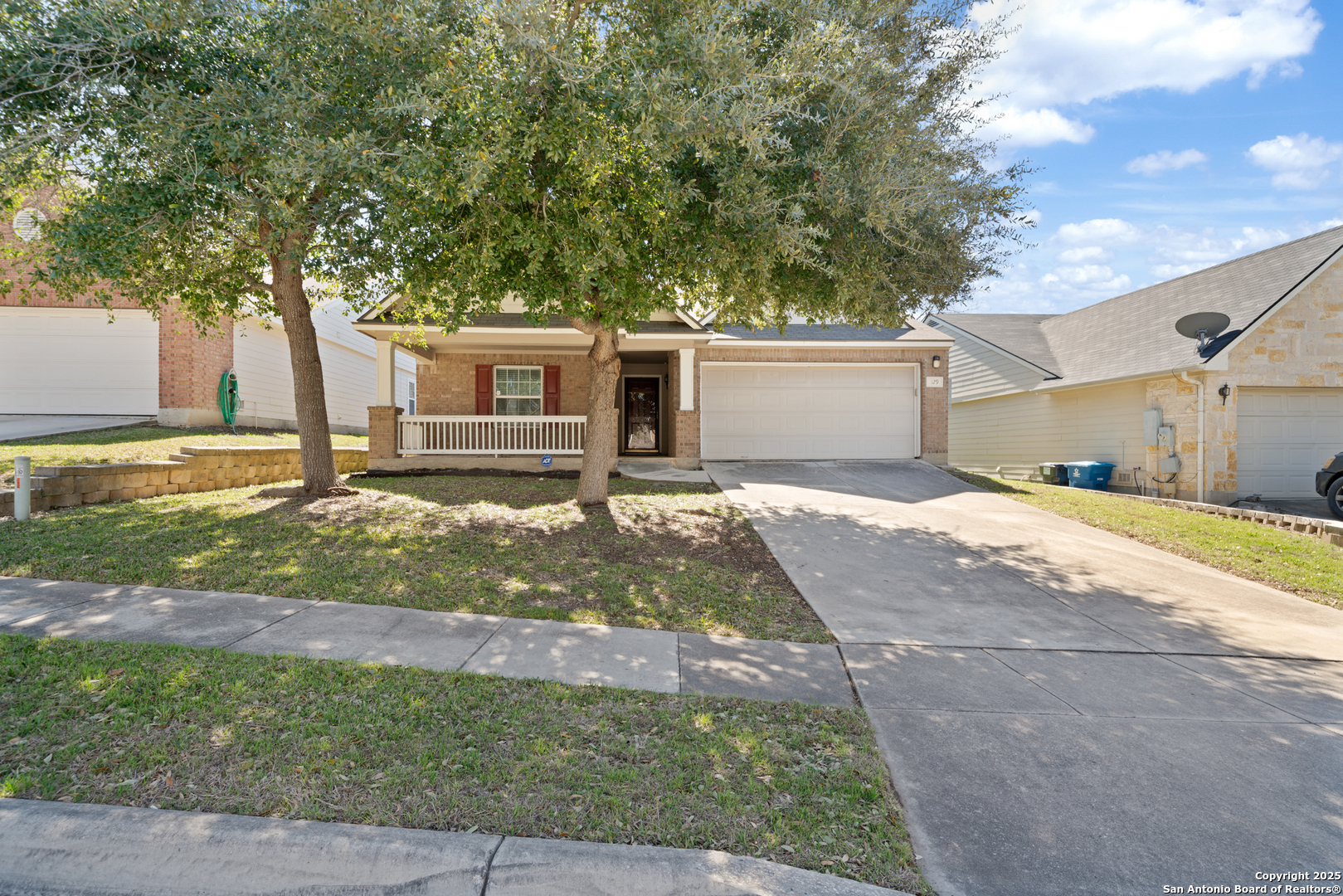 Property Photo: 129 Carnousty TX 78108