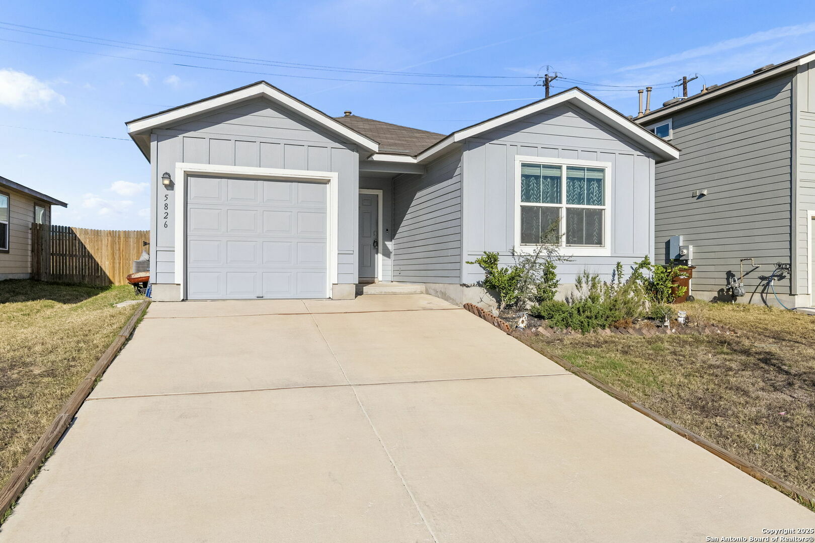 Property Photo: 5826 Kendall Prairie TX 78244