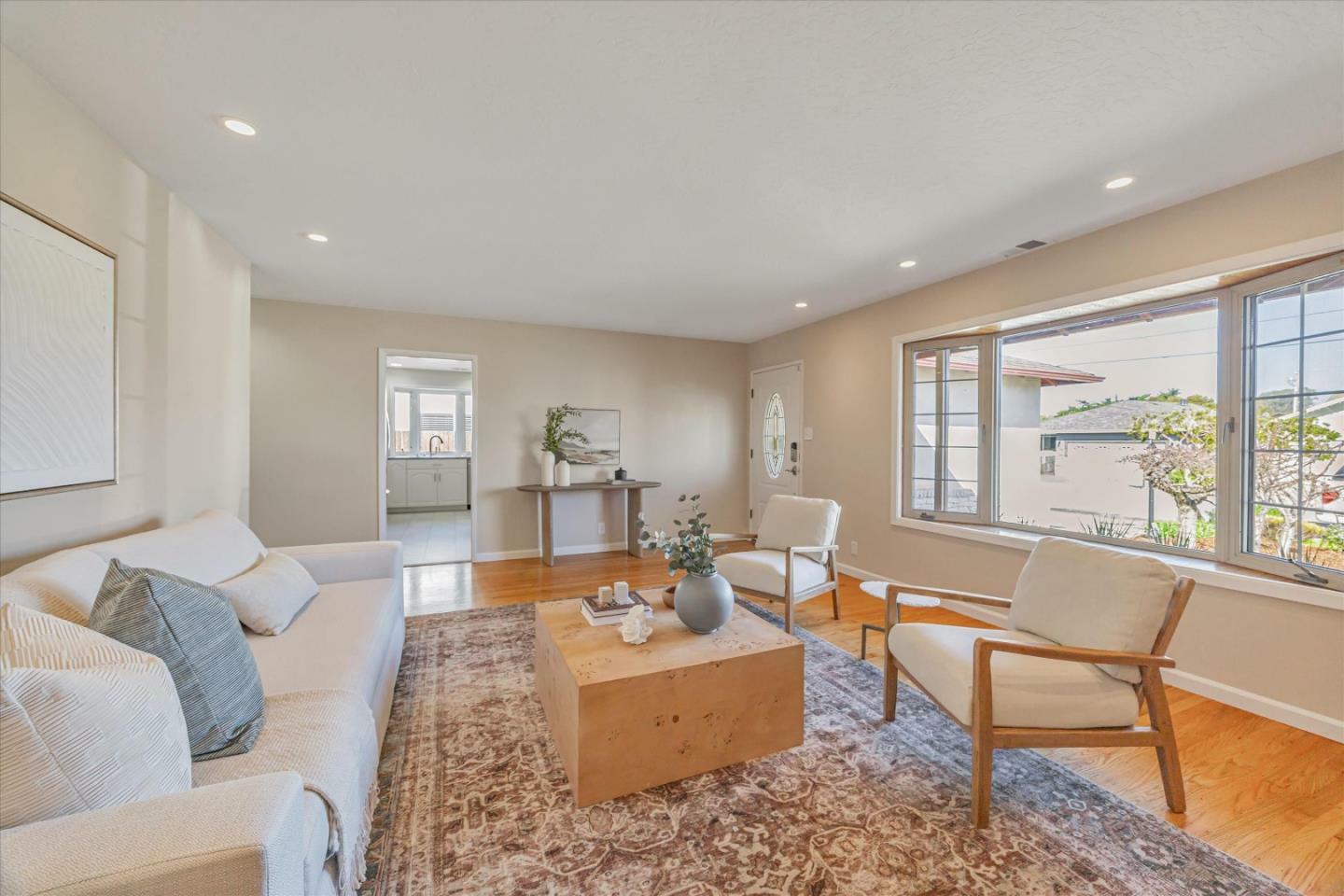 Property Photo:  412 Granelli Avenue  CA 94019 