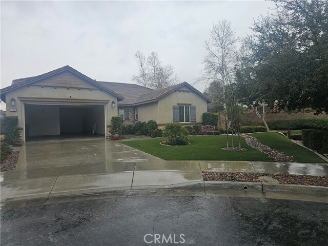 Property Photo: 28244 Millstream Court CA 92585