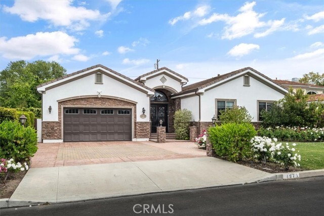 Property Photo: 4976 Odessa Avenue CA 91436