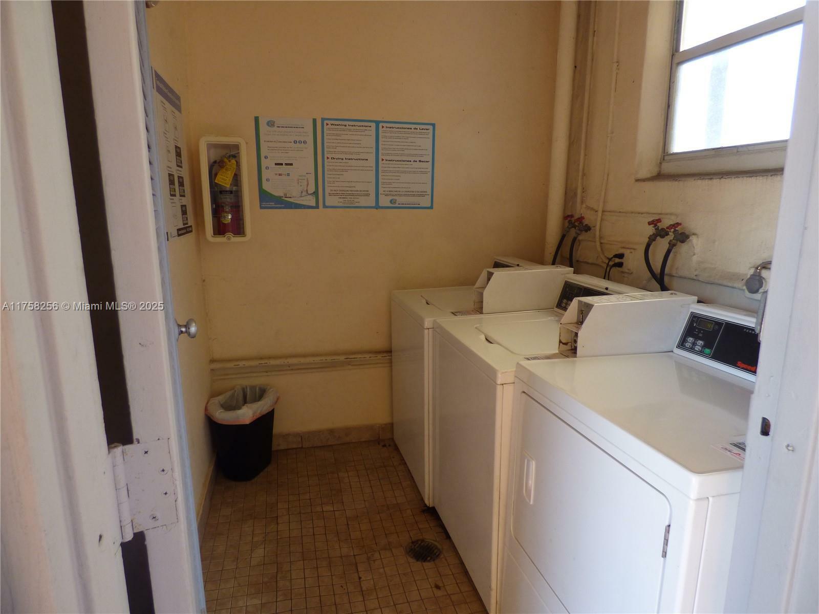 Property Photo:  1551 NE Miami Gardens Dr 330  FL 33179 