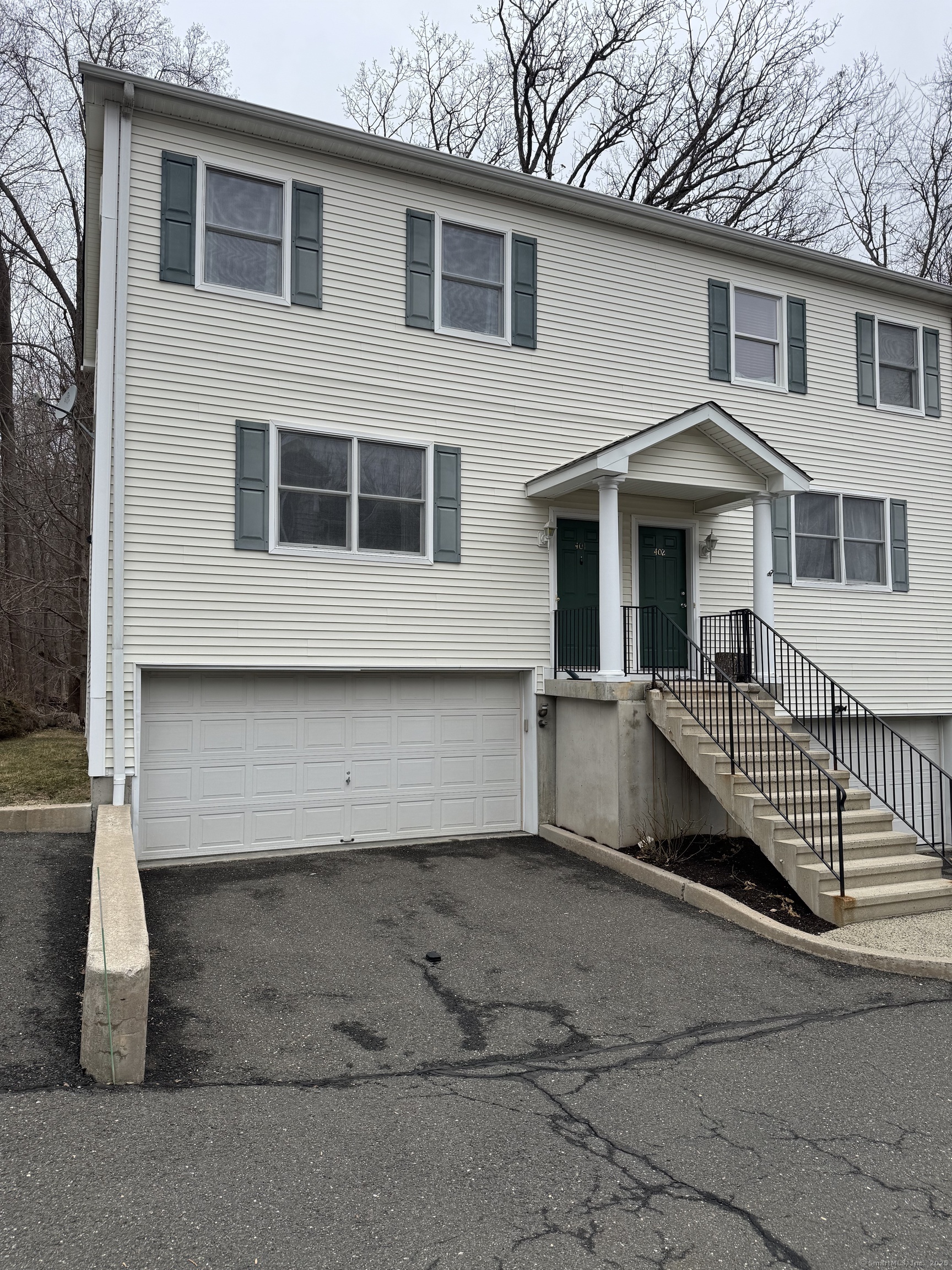 11 Scuppo Road 401  Danbury CT 06811 photo