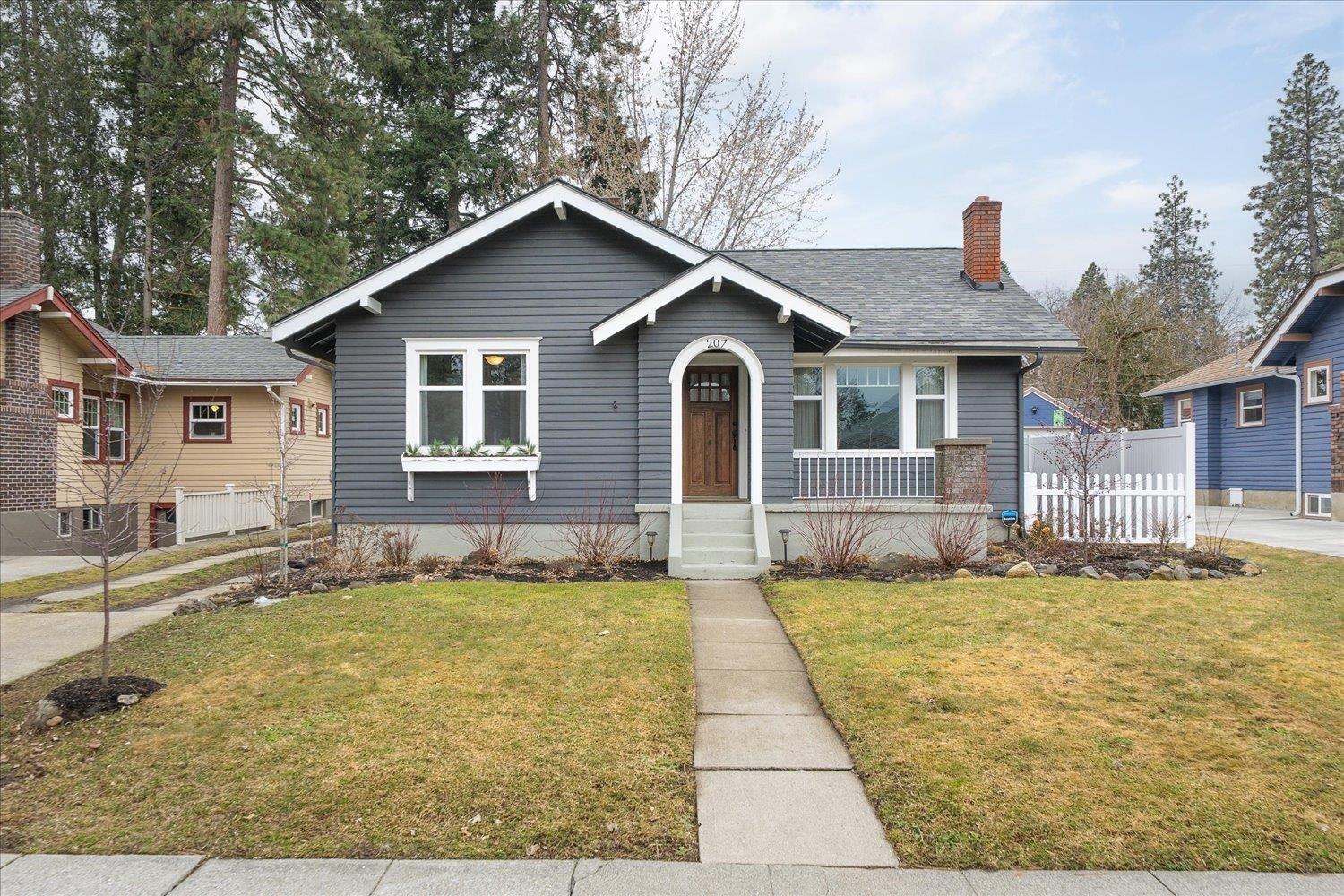 Property Photo:  207 W 27th Ave  WA 99203 