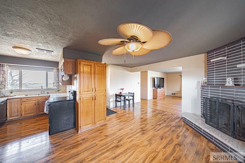 Property Photo: 3855 N 105th W ID 83402