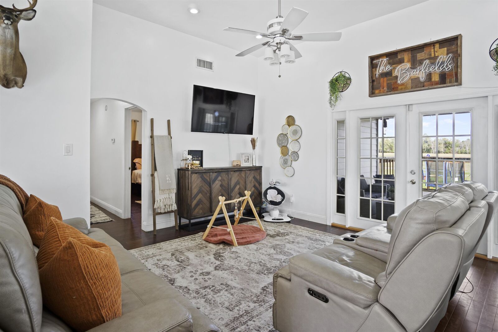 Property Photo:  11488 NW Summers Road  FL 32321 