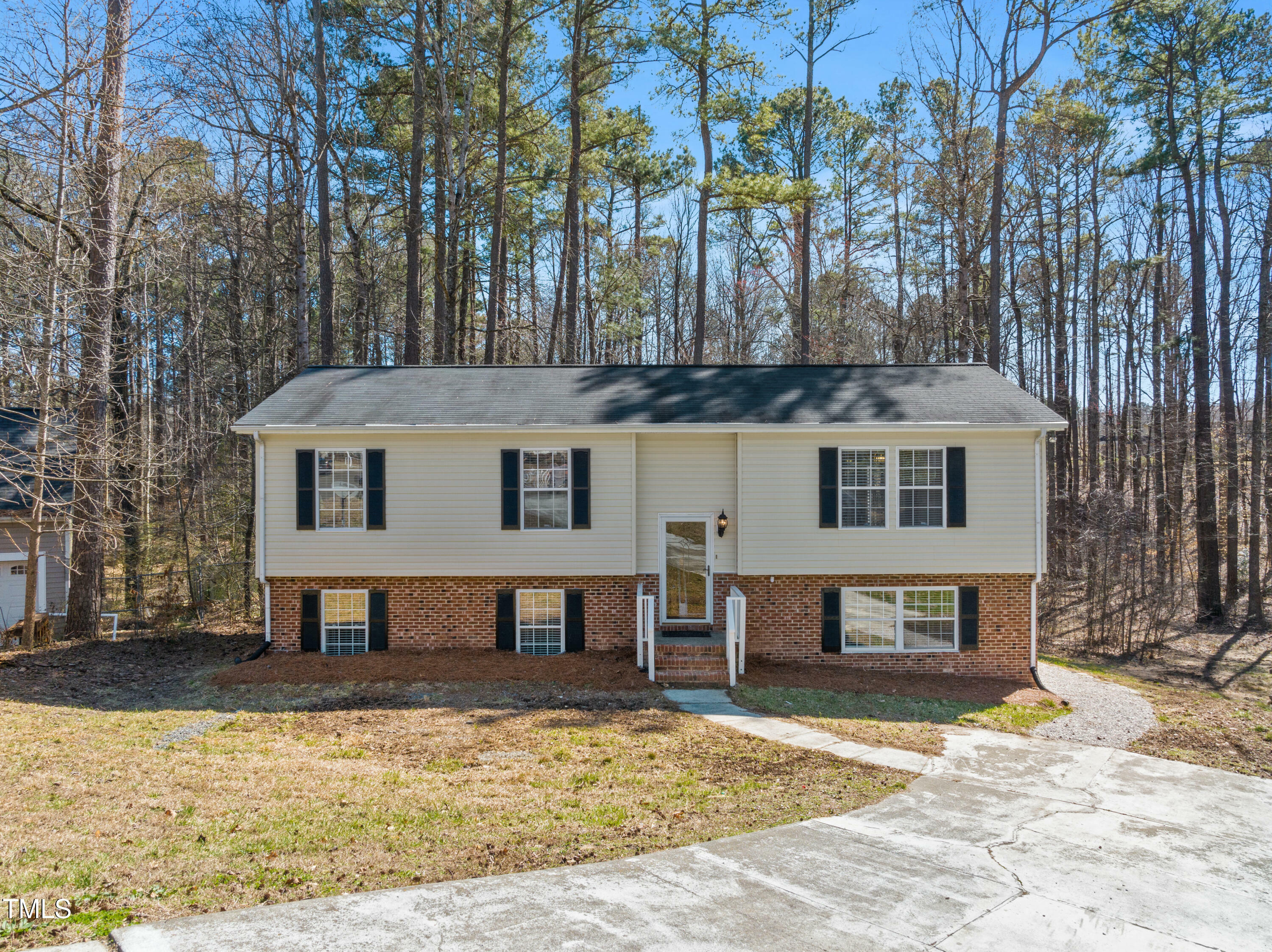 Property Photo: 228 Hickory Glen Lane NC 27703