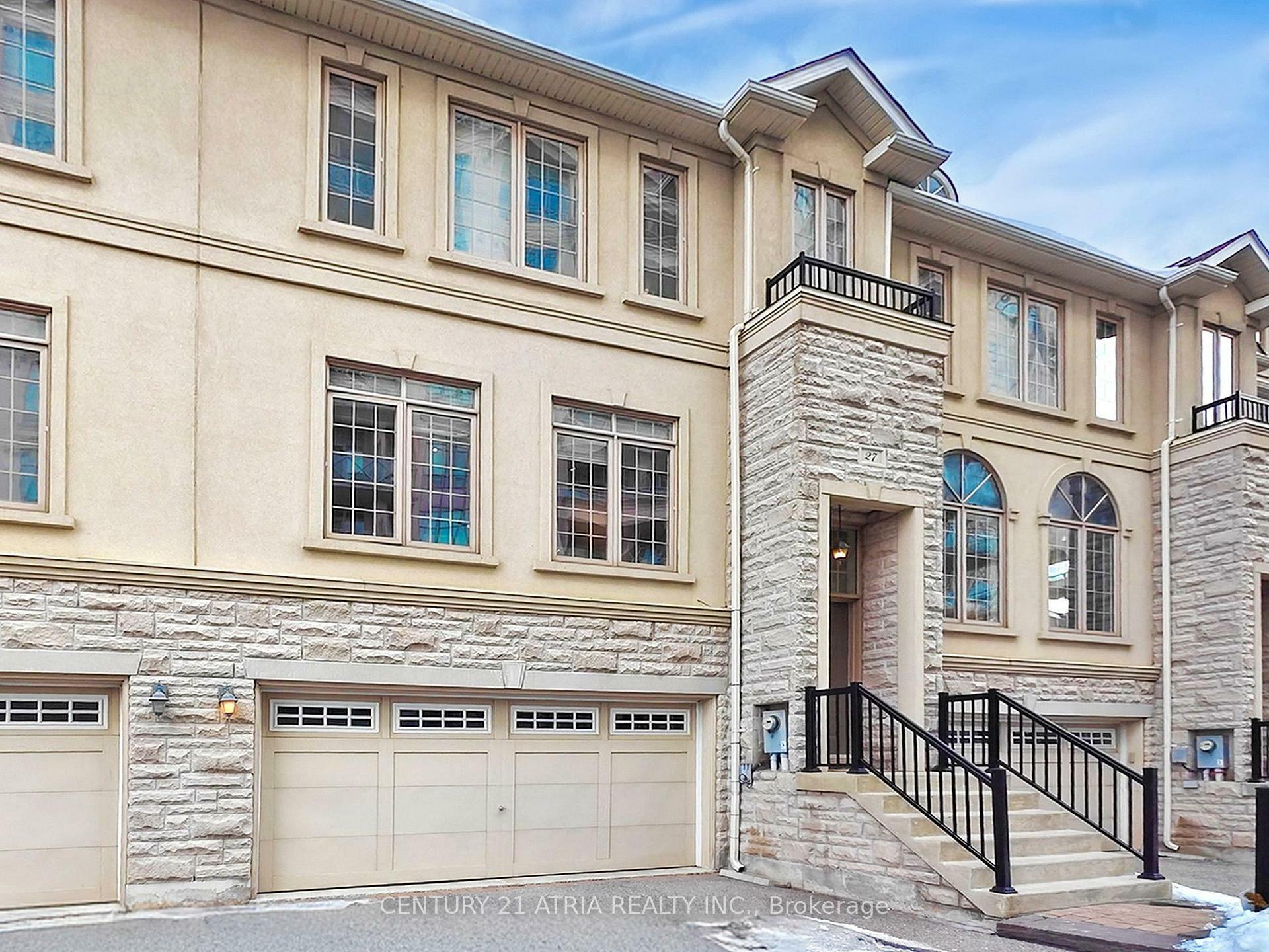 Property Photo: 27 Bloorview Place ON M2J 0B2