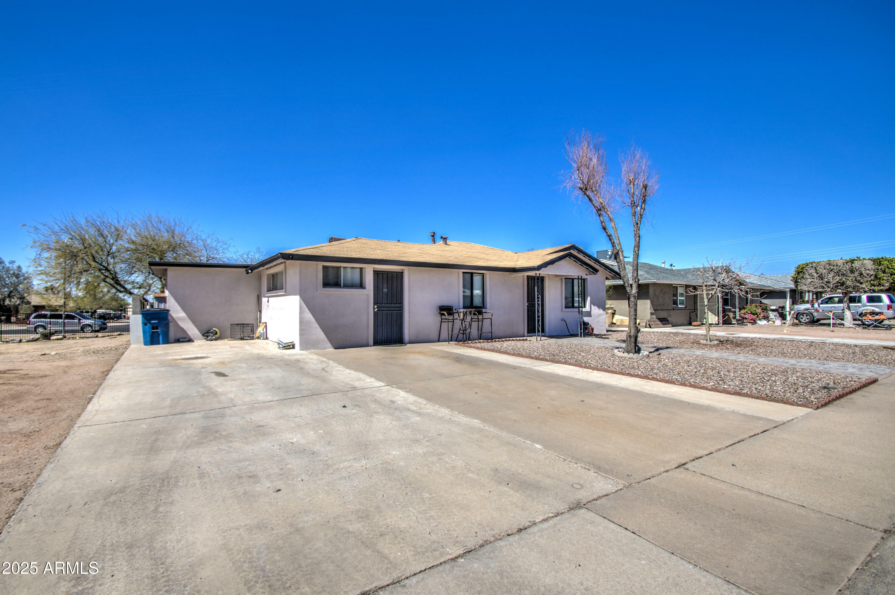 350 S Thunderbird Drive  Apache Junction AZ 85120 photo