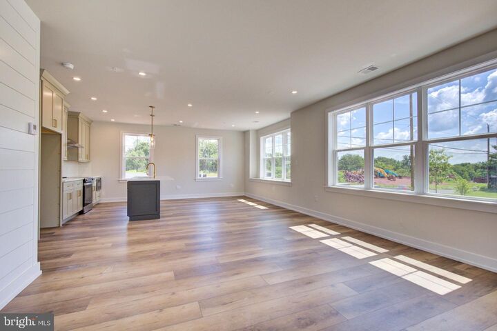 Property Photo: 425 Asha Way 101 PA 19438