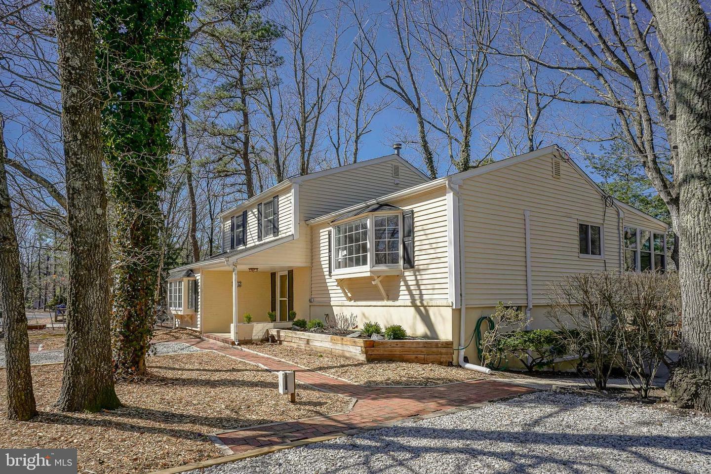 Property Photo:  148 Lenape Trail  NJ 08055 