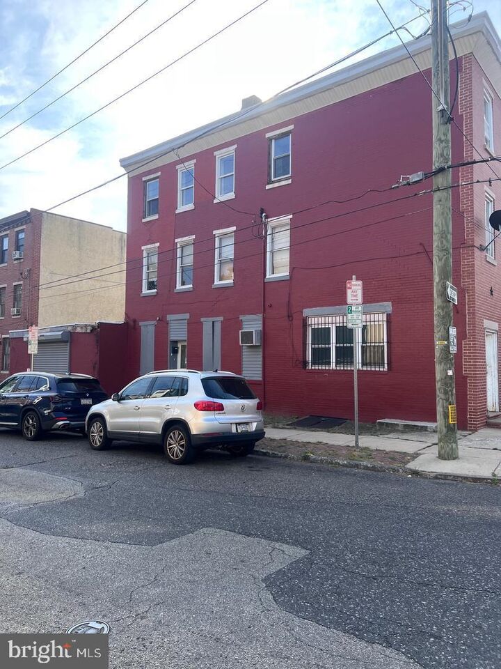 Property Photo: 861 Perkiomen Street PA 19130