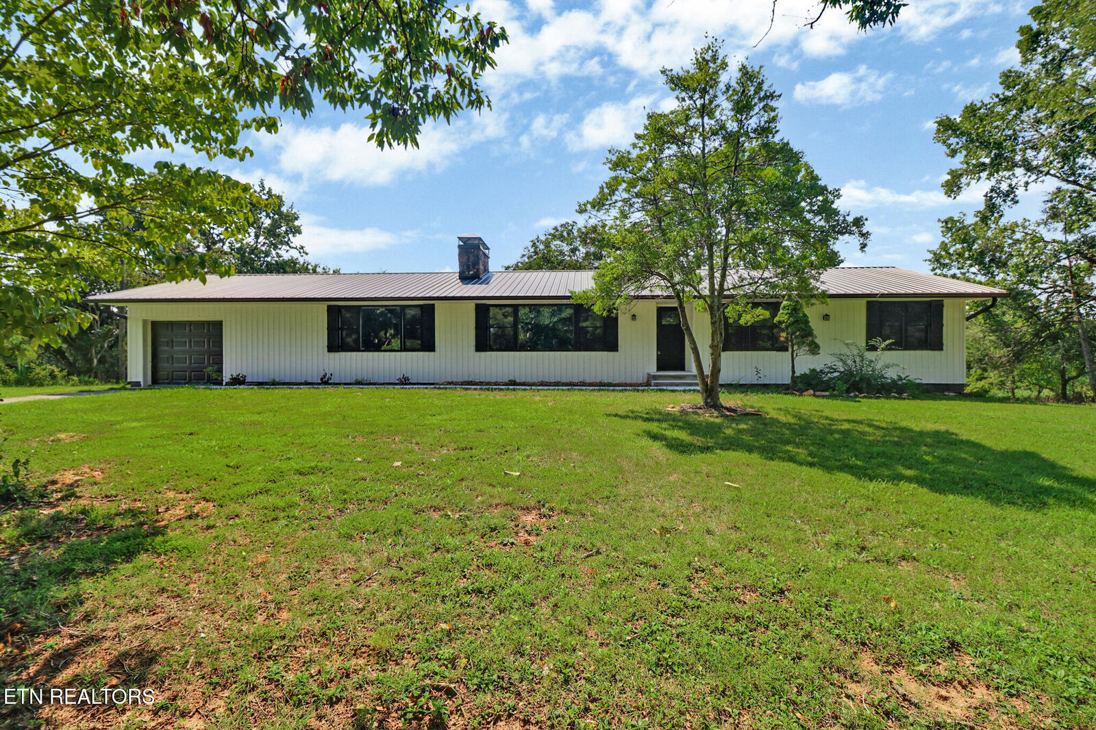 Property Photo:  212 Copenhaver Rd Rd  TN 37771 