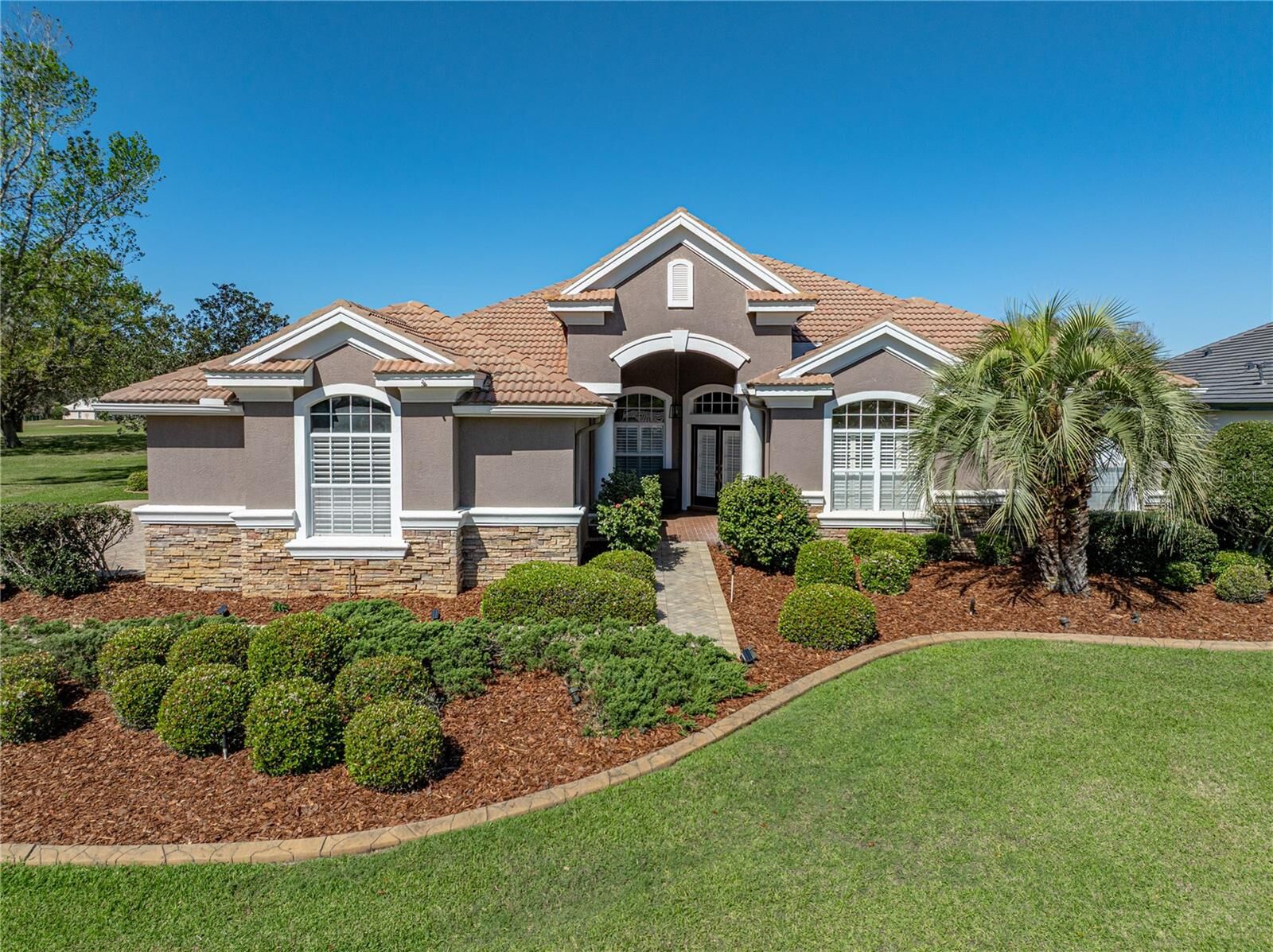 Property Photo: 12733 Grand Traverse Drive FL 33525
