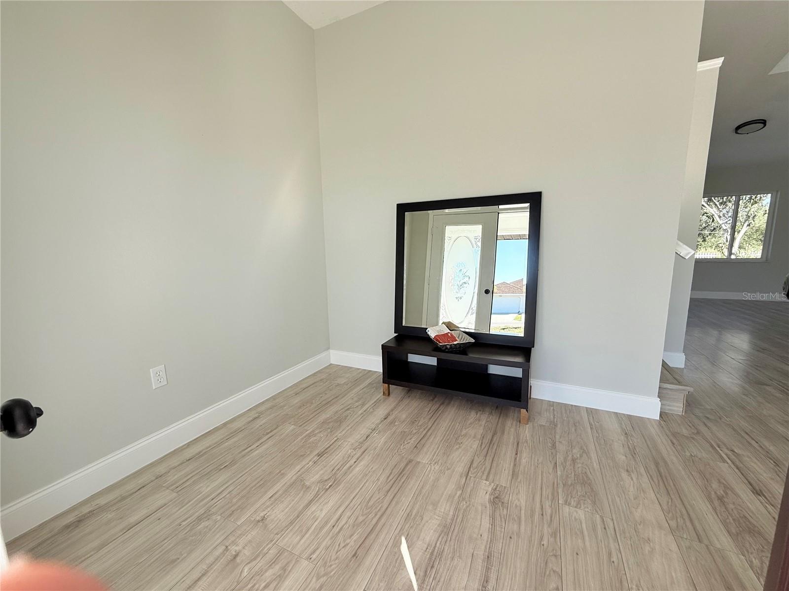 Property Photo: 1438 Navigator Road FL 33983