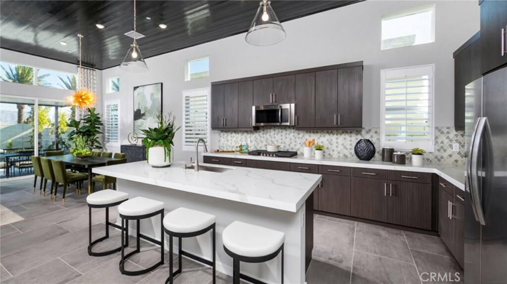 Property Photo:  121 Mustang Lane  CA 92262 