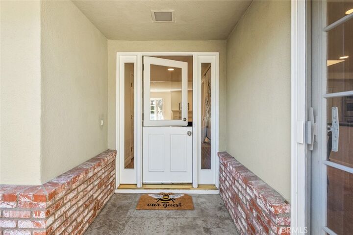 Property Photo:  2851 Catalpa Street  CA 92660 