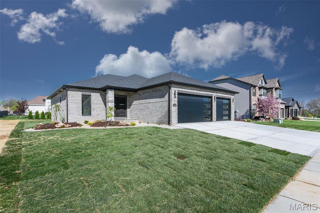 Property Photo:  1519 Oglesby Dr.  IL 62025 