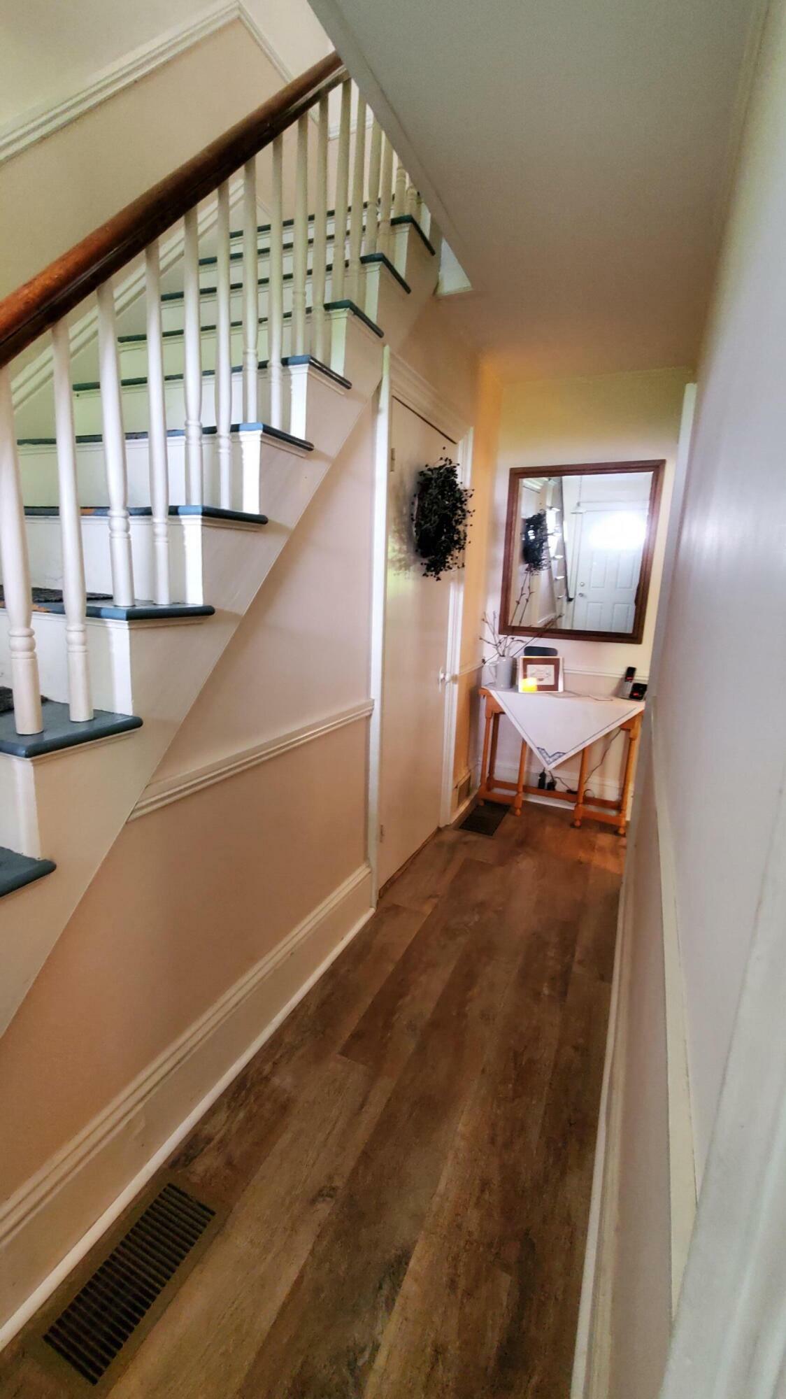 Property Photo: 10 Highland Court ME 04401