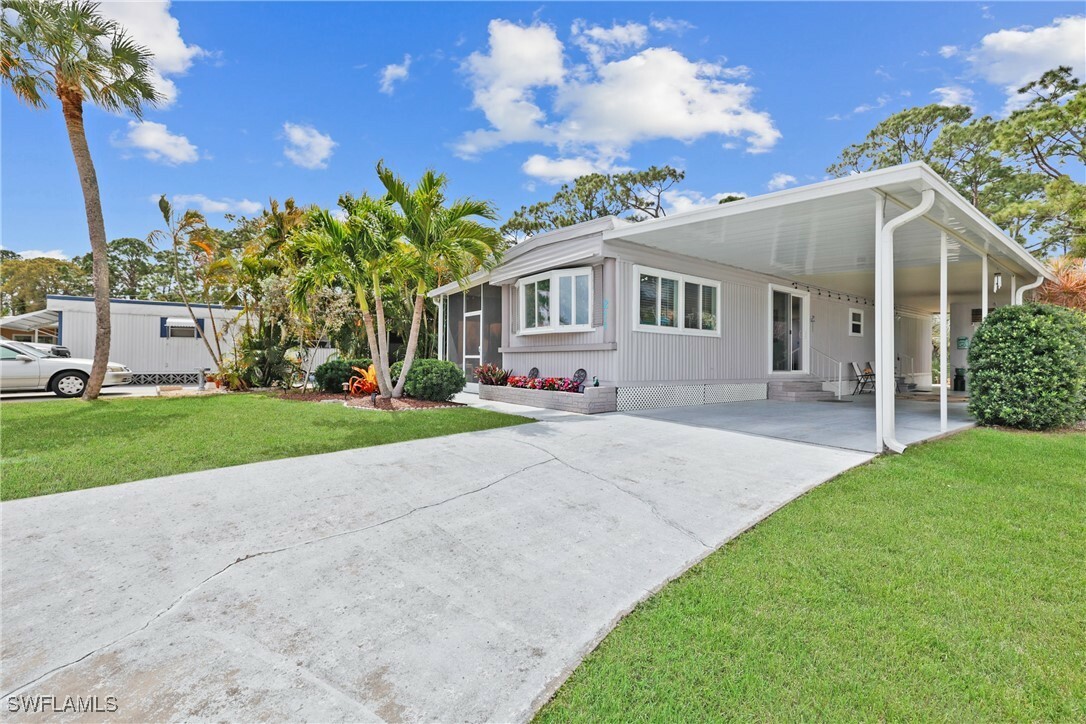 Property Photo:  211 Shrub Lane N  FL 33917 