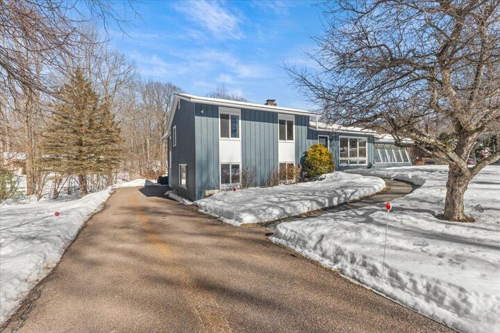 Property Photo:  37 Briar Lane  VT 05452 