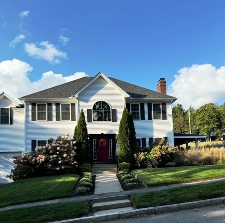Property Photo: 3 Bancroft Tower Rd MA 01609