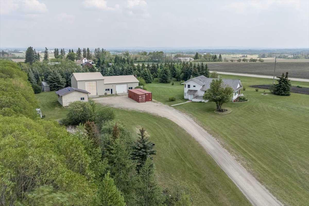 39403 Range Road 275  Rural Lacombe County AB T4M 0X2 photo