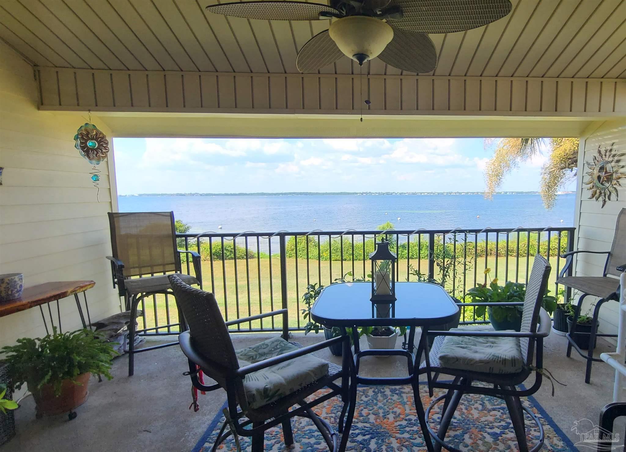 Property Photo: 900 Ft Pickens Rd 511 FL 32561