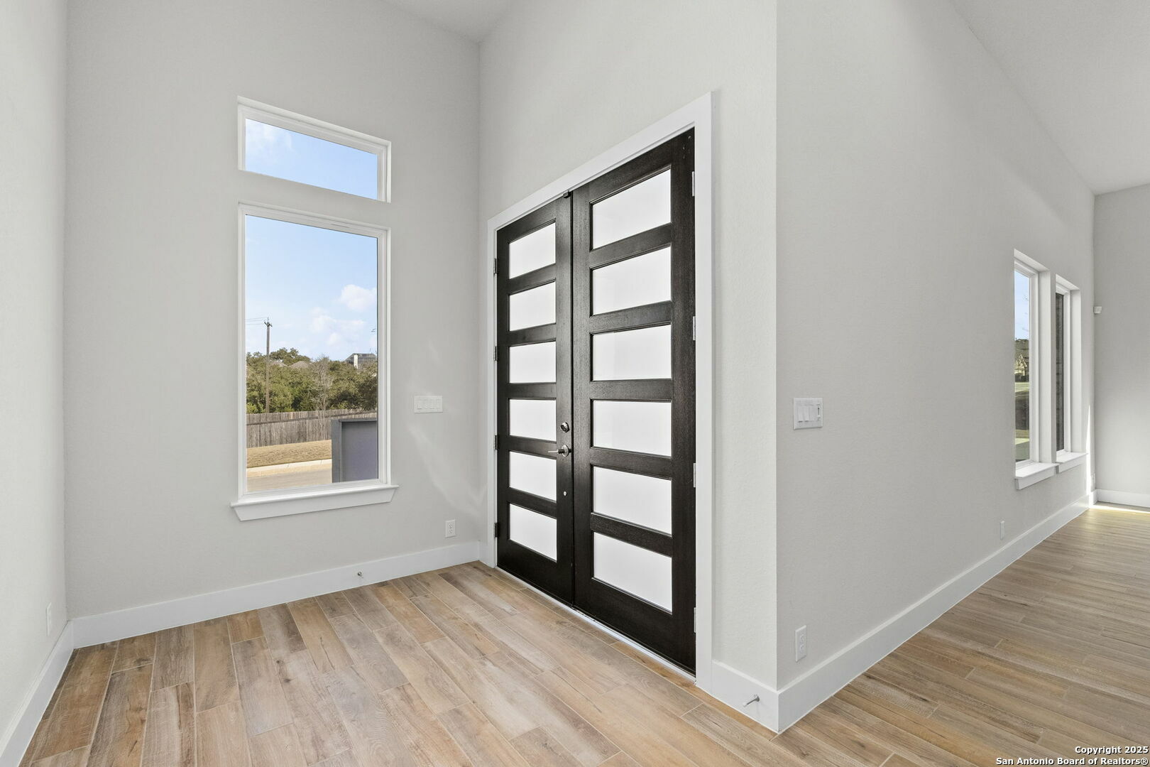 Property Photo: 28917 Cherry Valley TX 78260