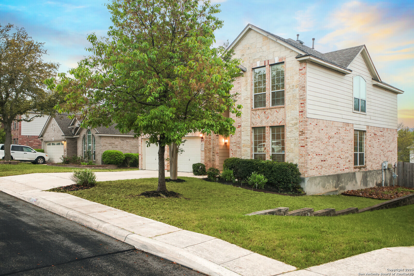 Property Photo: 21011 Encino Dawn TX 78259