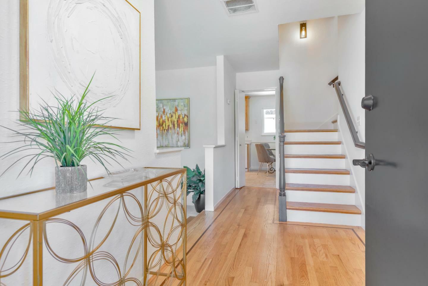 Property Photo: 208 Ravenswood Avenue CA 94025