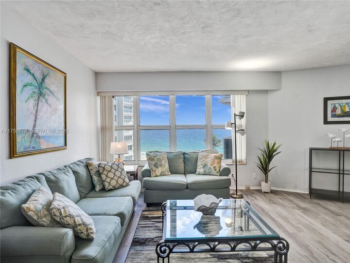 Property Photo:  3700 Galt Ocean Dr 402  FL 33308 