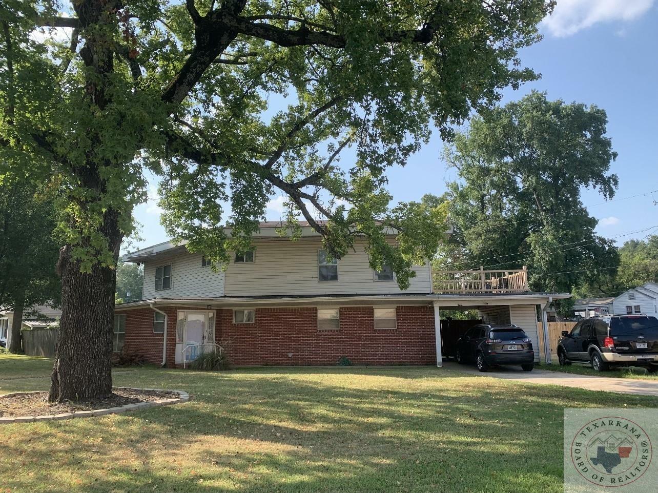 Property Photo: 1401 Jefferson Ave. AR 71854