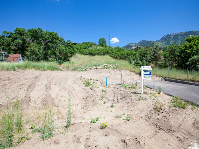 Property Photo:  10279 S Dimple Dell Rd 103  UT 84092 