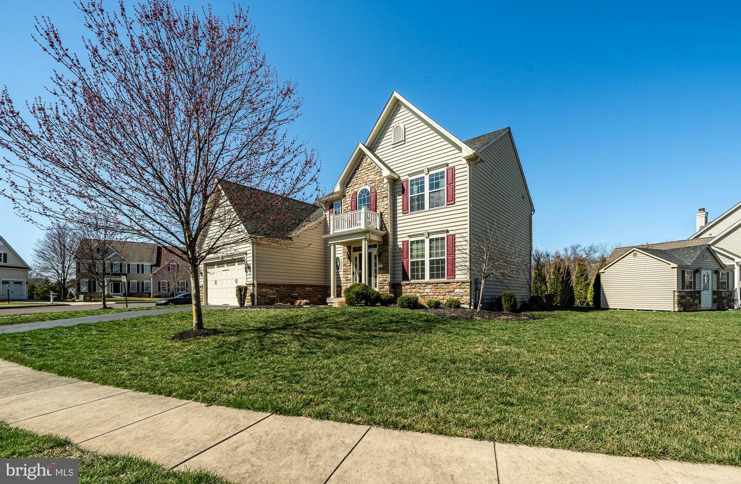Property Photo: 407 Thistle Drive PA 19460