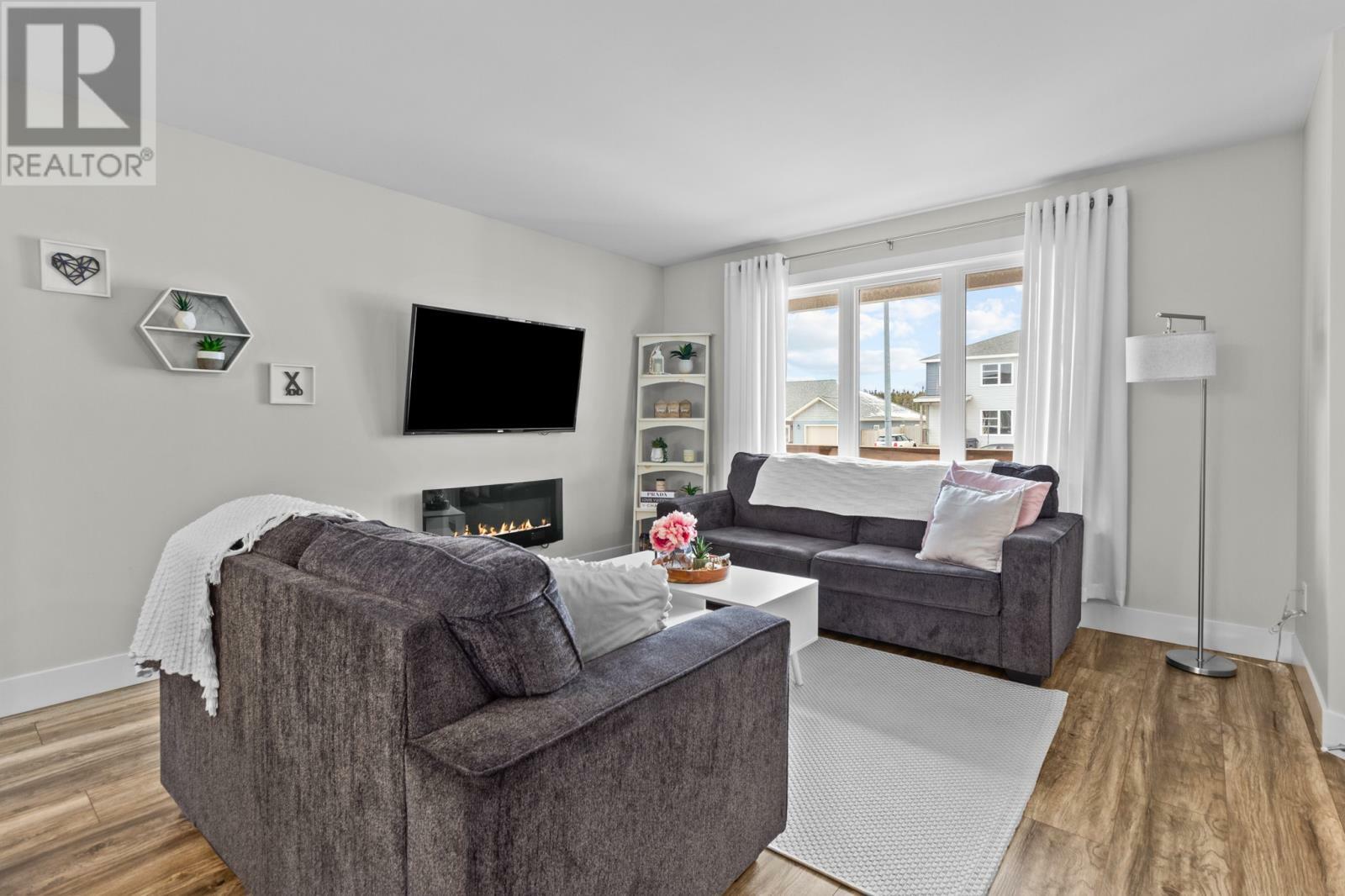 Property Photo:  40 Henry Larsen Street  NL A1B 0R5 