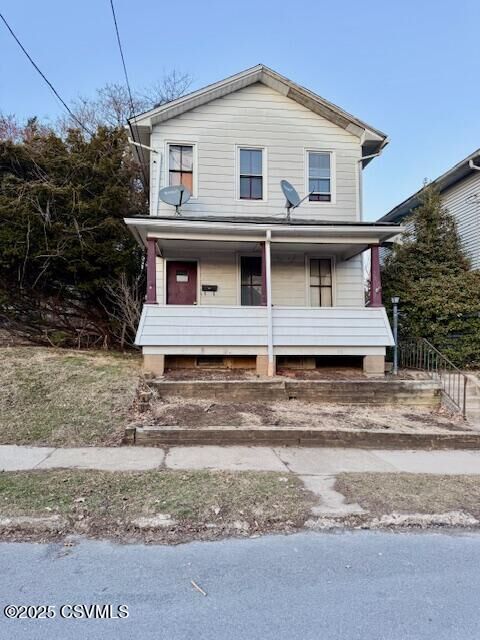 Property Photo:  280 Hanover Street  PA 17857 