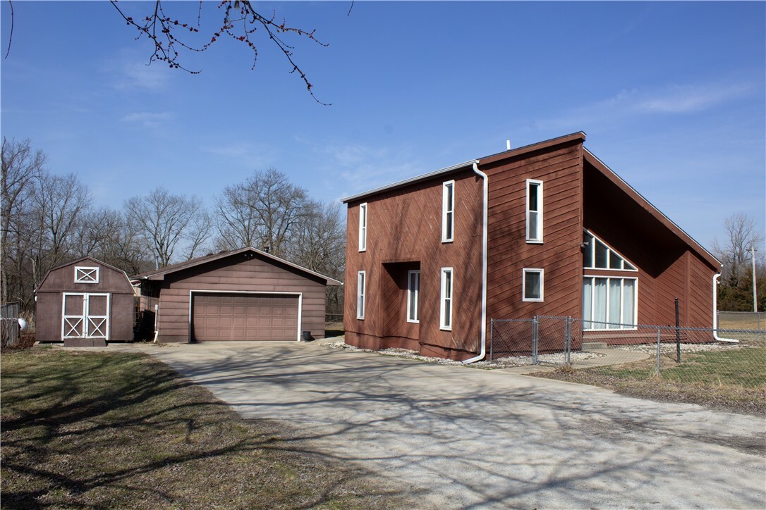 Property Photo: 10093 Cabin Road IL 62501