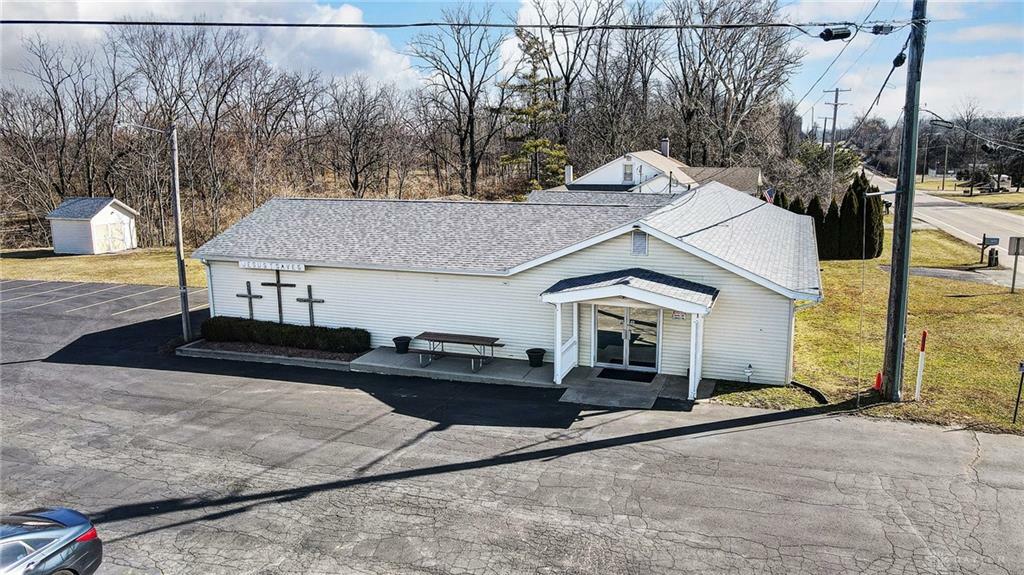 7045 US-40  Bethel Twp OH 45344 photo