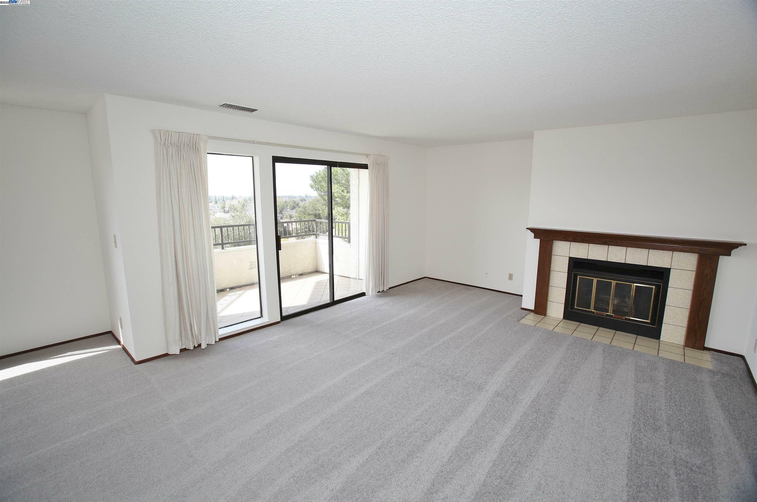 Property Photo: 22012 Sevilla Rd 91 CA 94541