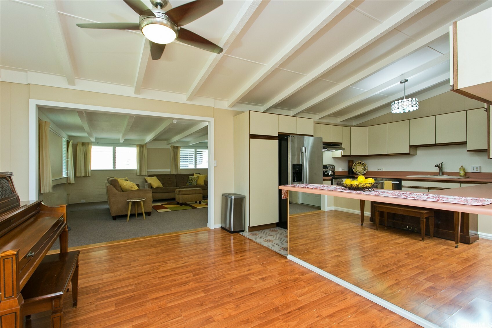 99-776 Aliipoe Drive  Aiea HI 96701 photo